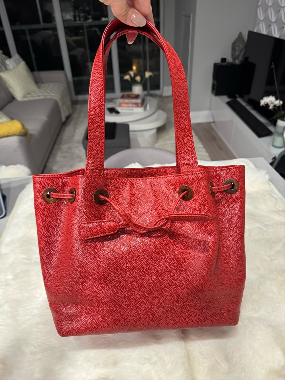 ❤️ Chanel Timeless Drawstring Tote – Red Caviar - Picture 4 of 8